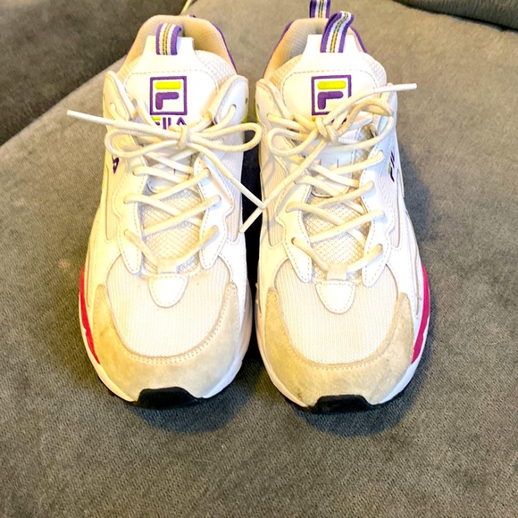 Like new Fila ray tracers - Picture 2 of 6